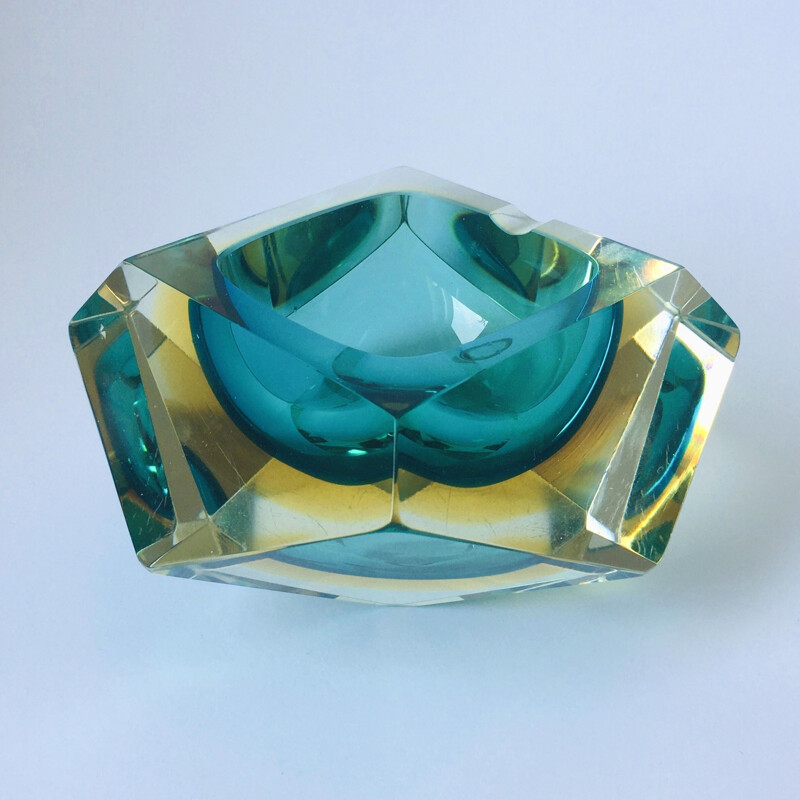 Vintage large ashtray or vide-poche Sommerso of Murano by Flavio Poli for Seguso, Italy 1960s