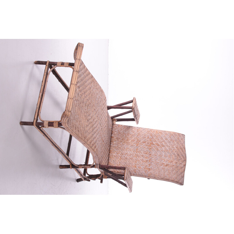 Vintage bamboo and wicker folding lounge chair, Spanish 1960