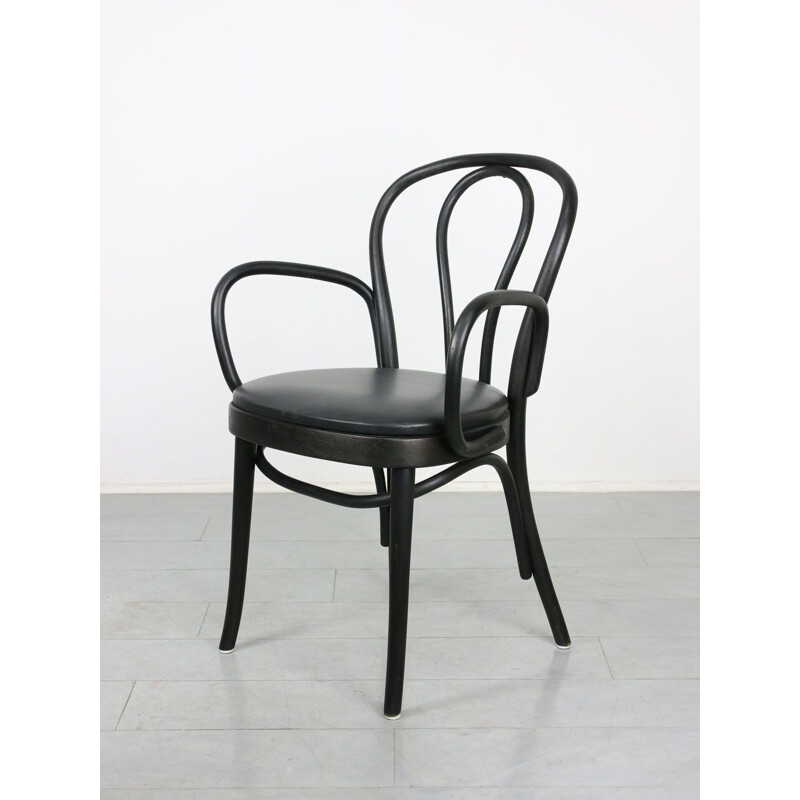 Vintage No.18 black leather chair with armrests by Michael Thonet