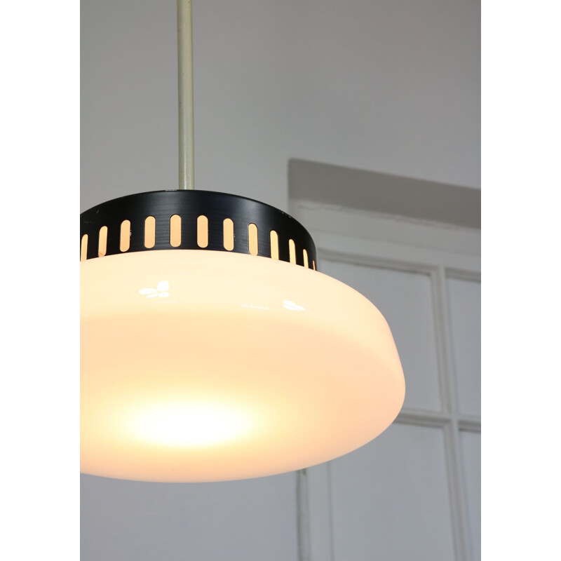 Vintage opaline hanglamp, Deens