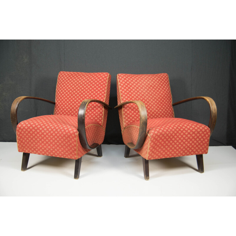 Pair of vintage armchairs by Jindrich Halabala, 1950