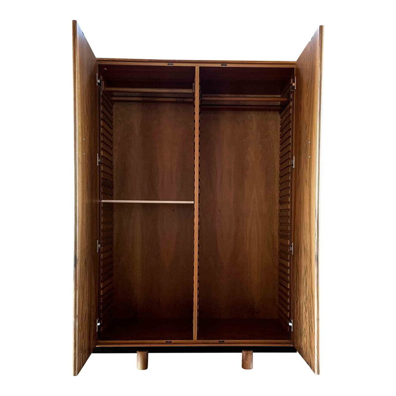 Armoire vintage 813 "Ovunque" en noyer par Gianfranco Frattini pour Bernini, 1963