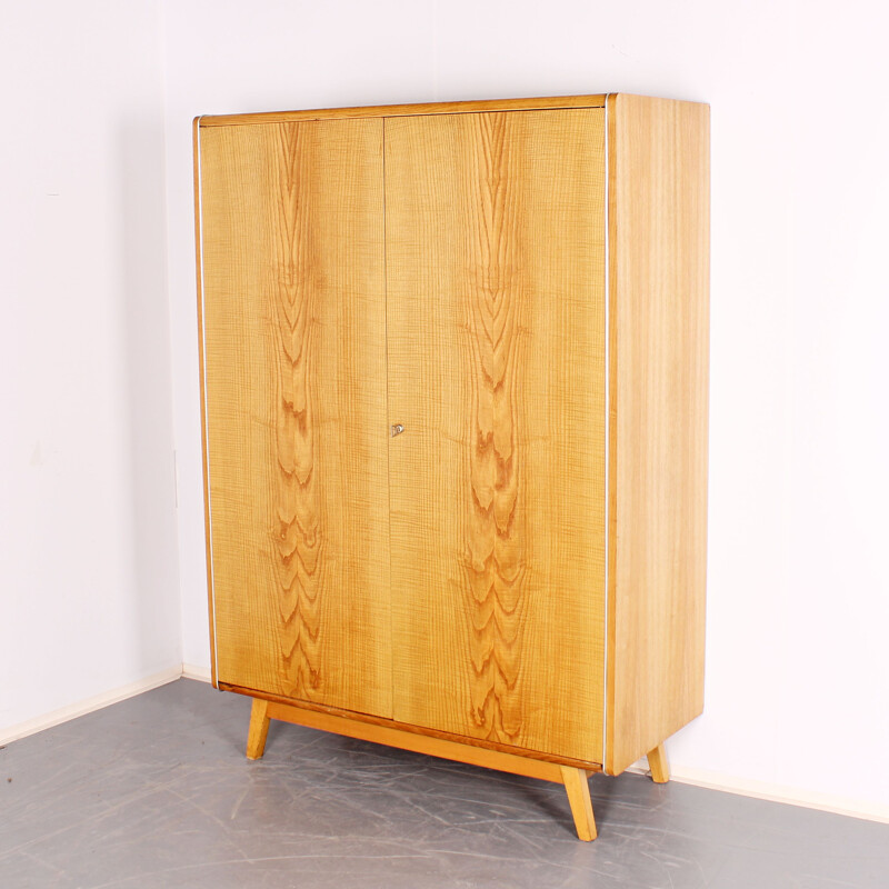 Vintage cabinet by Bohumil Landsman