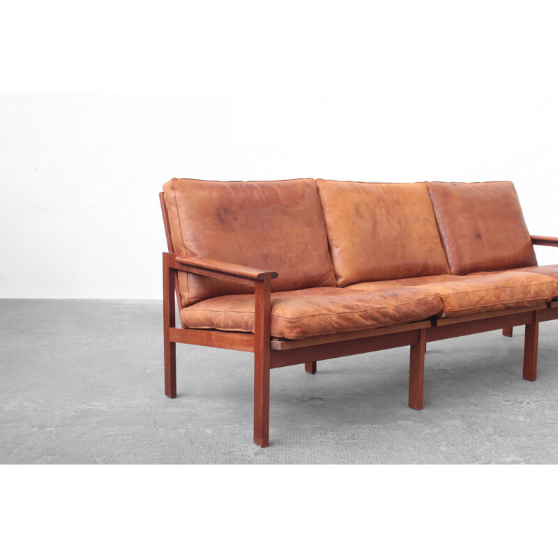 Mid century leather and teak sofa by Illum Wikkelsø for Niels Eilersen, 1960s