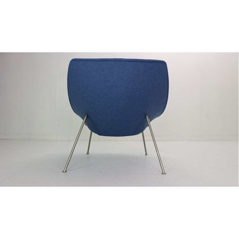 Vintage F157 blue armchair by Pierre Paulin for Artifort, Netherlands 1964