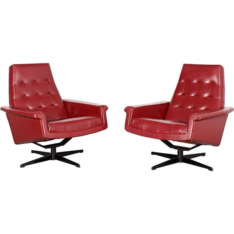 Pair of vintage swivel armchairs by Morávek a Munzar