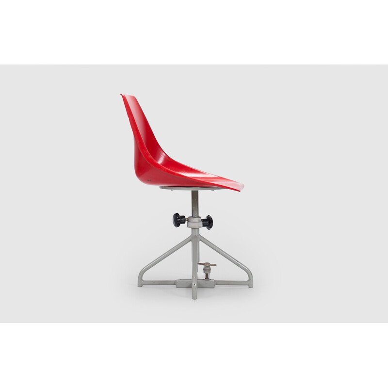 Vertrex industrial shell chair in fiberglass, Miroslav NAVRATIL - 1960s