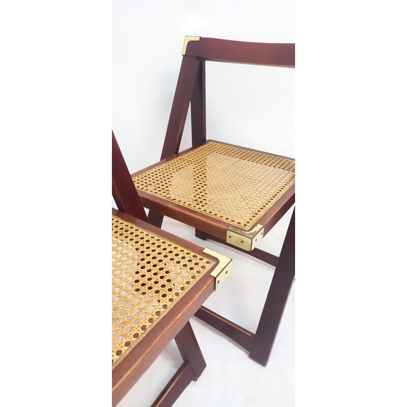 Pareja de sillas plegables vintage de madera de haya, España 1970