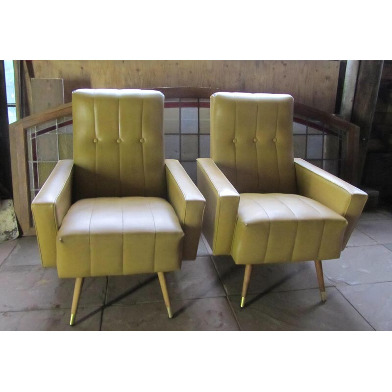 Pair of Italian lounge chairs in mustard leatherette and wood - 1960s