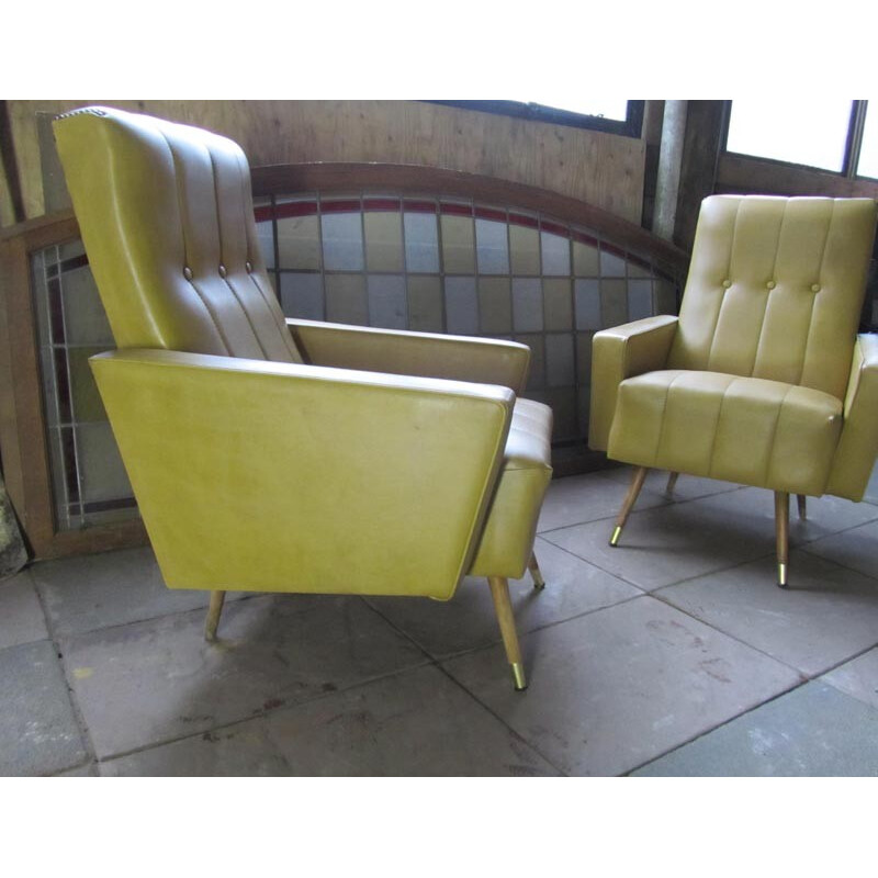 Pair of Italian lounge chairs in mustard leatherette and wood - 1960s