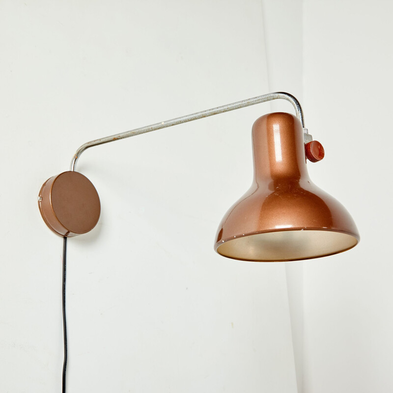Vintage-Wandleuchte aus braunem Metall mit verstellbarem Lampenschirm