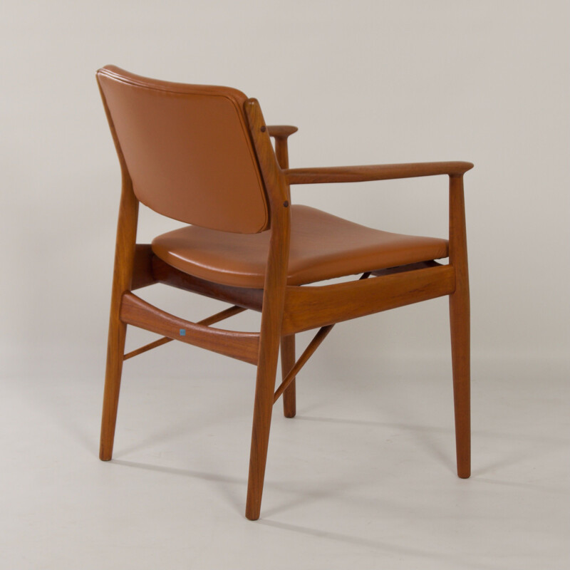 Dänischer Vintage-Sessel aus braunem Leder von Arne Vodder für Sibast, 1960