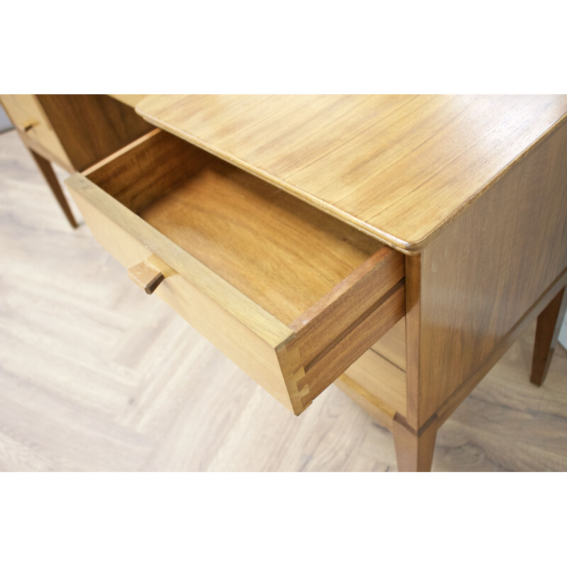 Walnut mid century dressing table by Alfred Cox for Heal's, 1960s