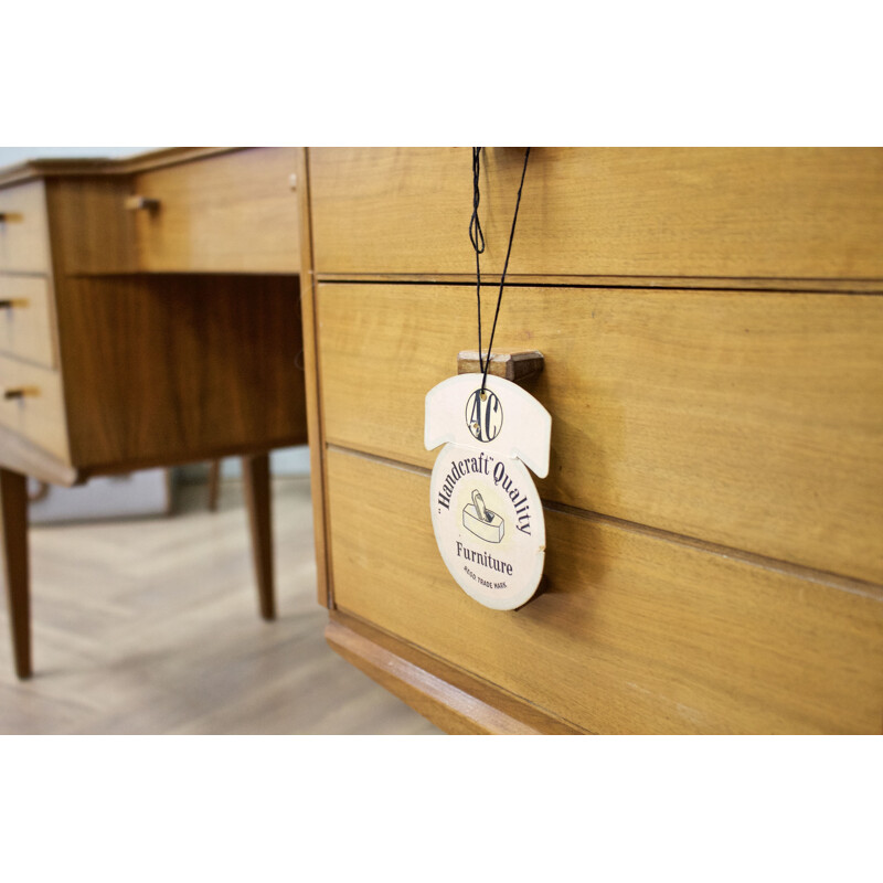 Walnut mid century dressing table by Alfred Cox for Heal's, 1960s