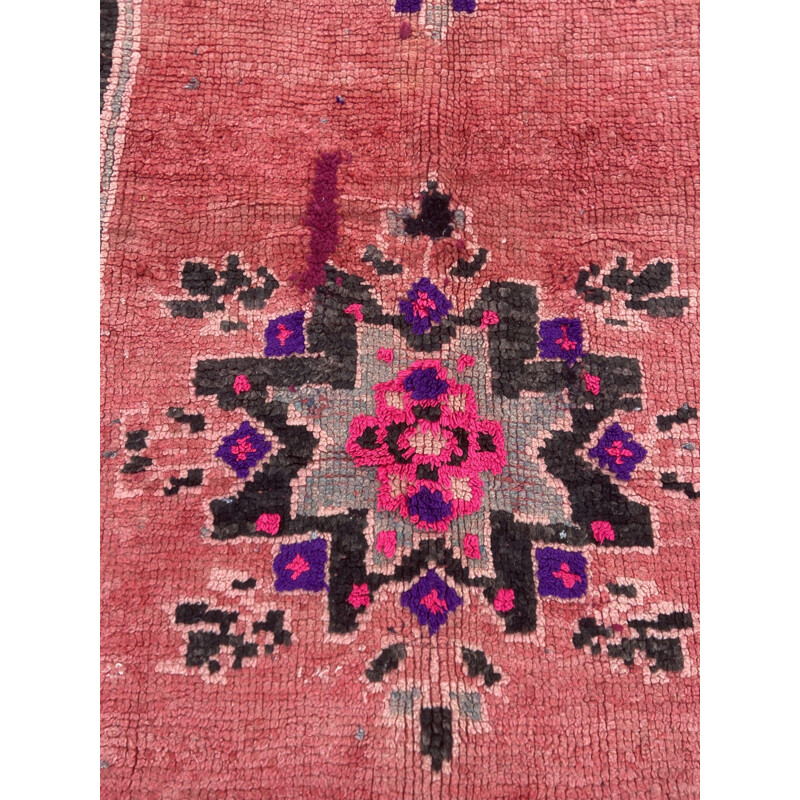 Mid century berber boujaad rug in wool, Morocco 1990