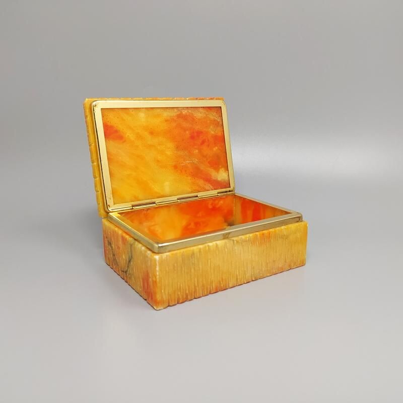 Set of vintage salmon colored alabaster ashtrays by Romano Bianchi, Italy 1960