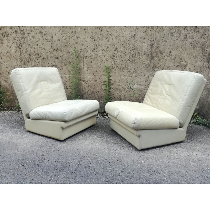 Pair of vintage leather armchairs by Steiner, France 1970