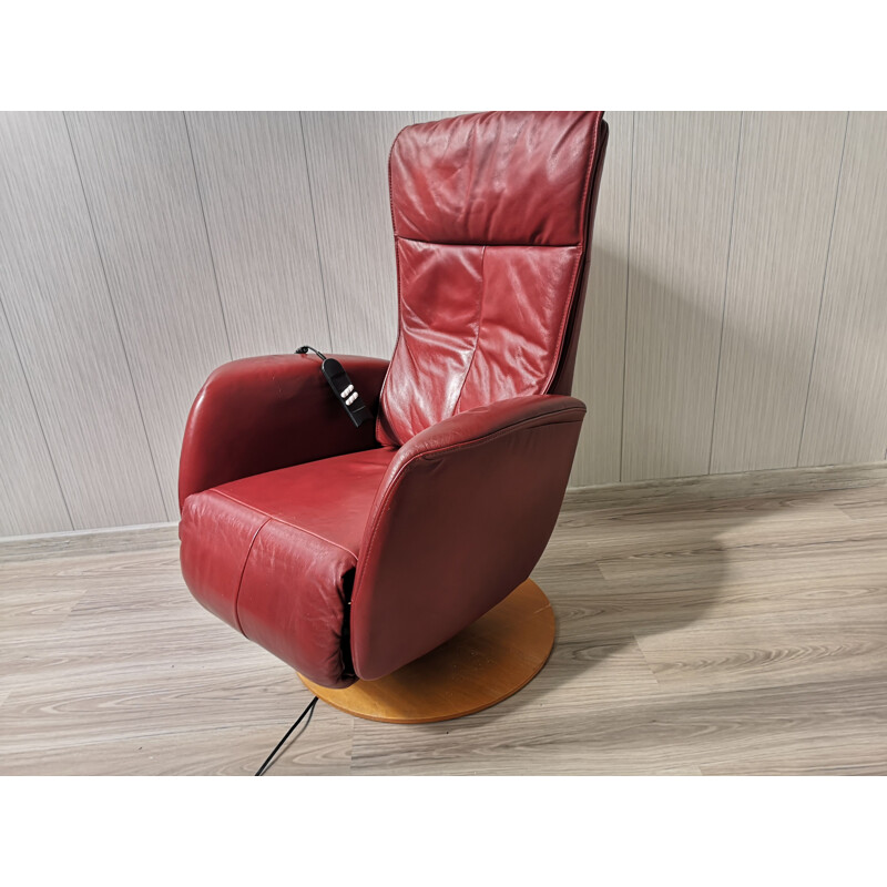 Vintage deep red leather lounge chair