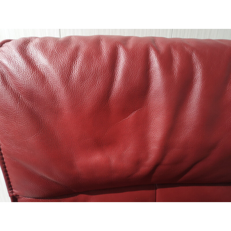 Fauteuil lounge vintage en cuir rouge foncé