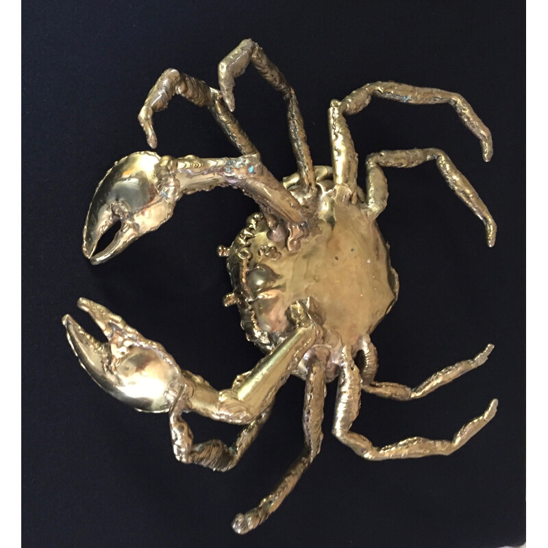 Sculpture of a vintage spider crab in brass and rose quartz by Richard and Isabelle Faure