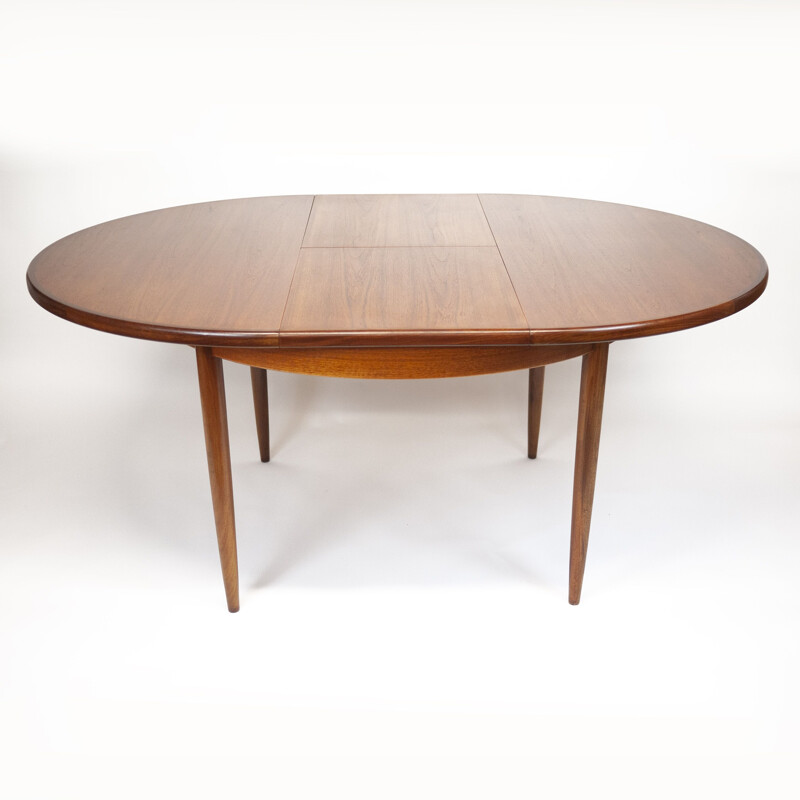 Round teak vintage dining table for G-Plan, U.K 1970s