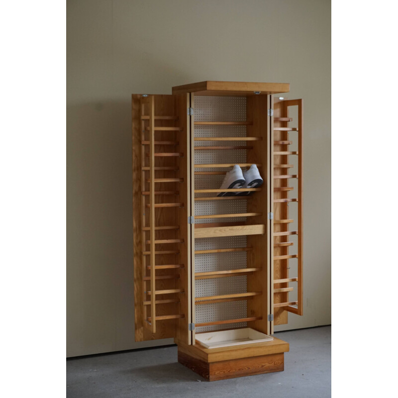 Mid century cubist cabinet in pine, 1980s