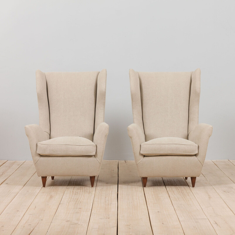 Pair of vintage Italian Wingback lounge chairs model 512 by Gio Ponti, 1950s