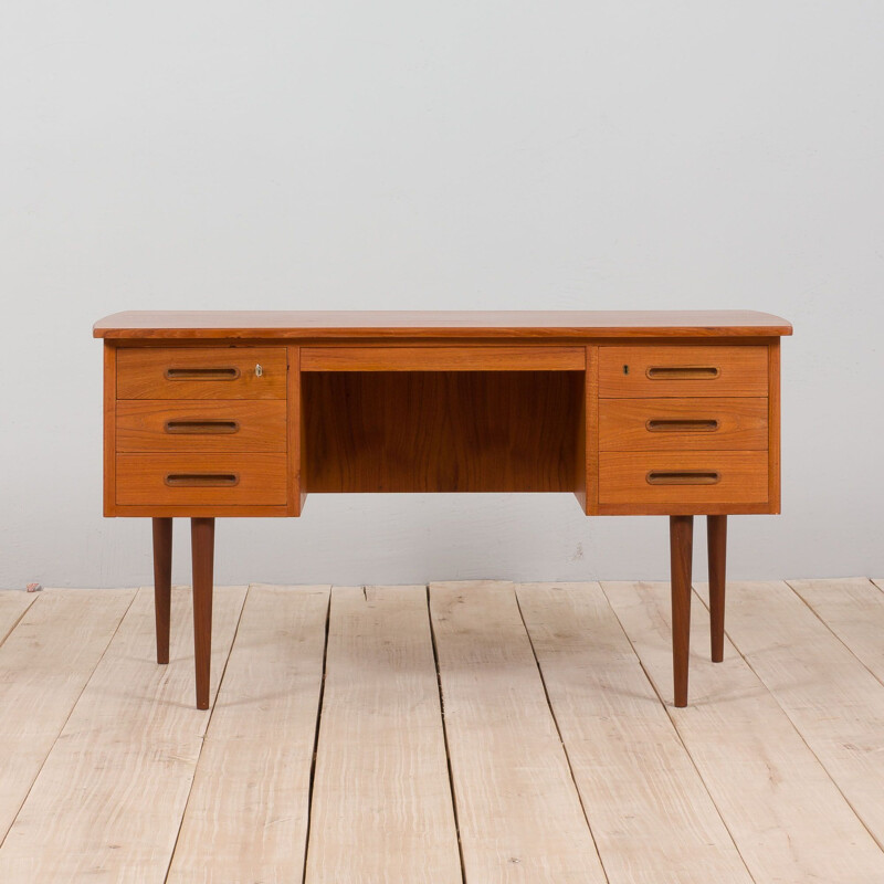 Danish vintage free standing teak desk with curved top, 1960s