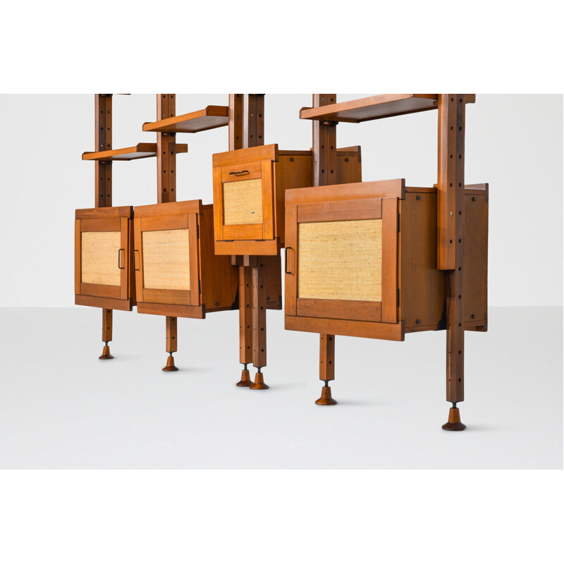 Vintage Italian wall unit by Leonardo Fiori for ISA Bergamo, 1960