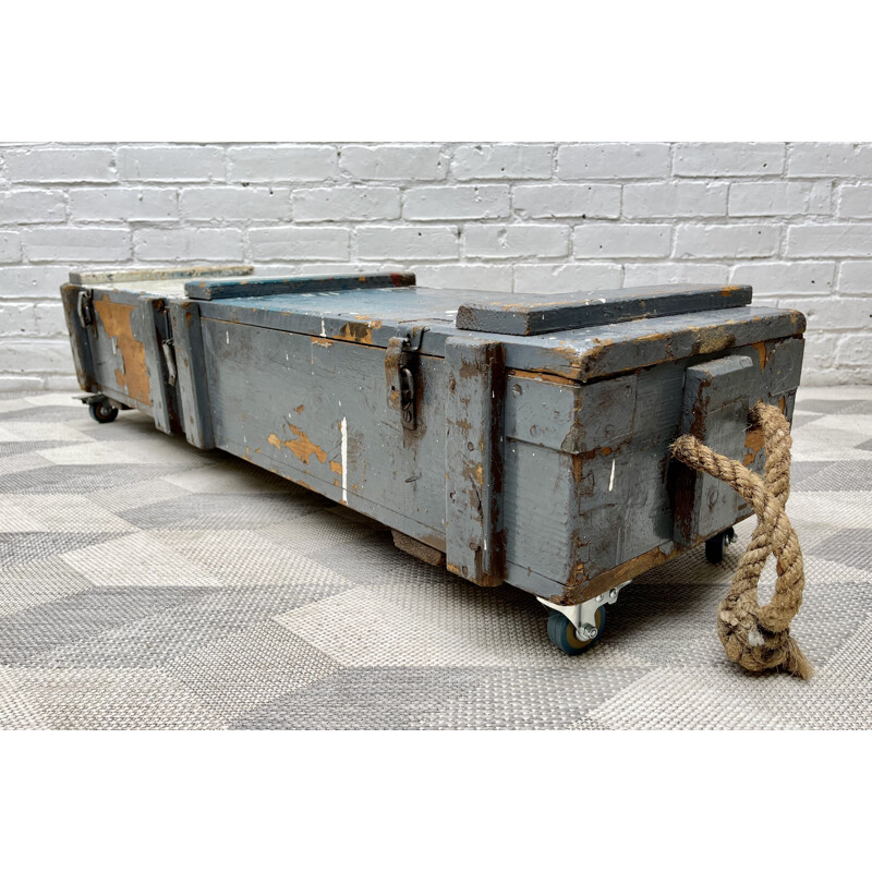 Vintage wooden blanket storage box, 1940s