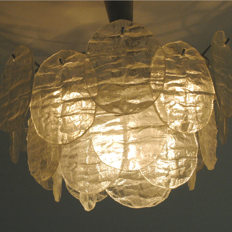 Kalmar "Ice Glass" chandelier in glass and brass - 1960s