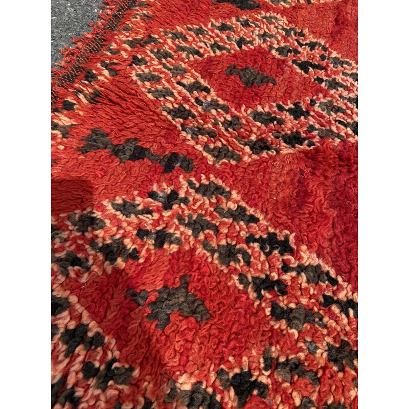 Red Berber boujaad vintage rug, Morocco 1990
