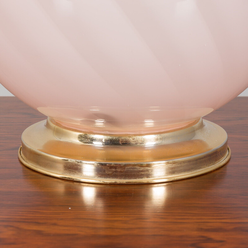 Italian vintage swirl pink Murano glass table lamp, 1970s