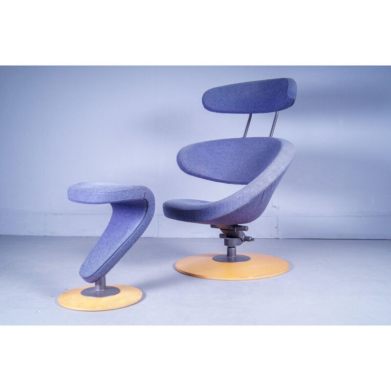 Vintage Varier Ekstrem lounge chair with ottoman blue