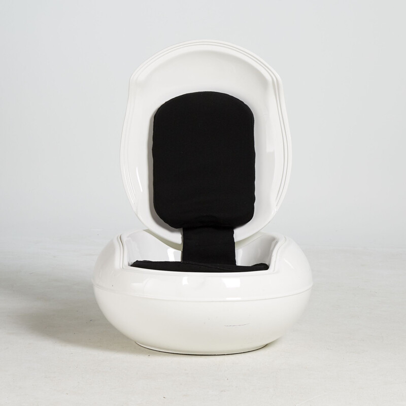 Vintage Egg Chair armchair by Peter Ghyczy for Reuter, 1970