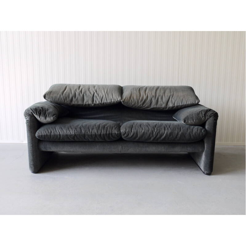 Vintage Maralunga velvet sofa by Vico Magistretti for Cassina, 1980s