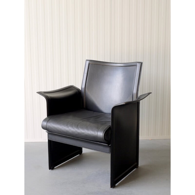 Fauteuil italien vintage Korium en cuir noir par Tito Agnoli pour Matteo Grassi