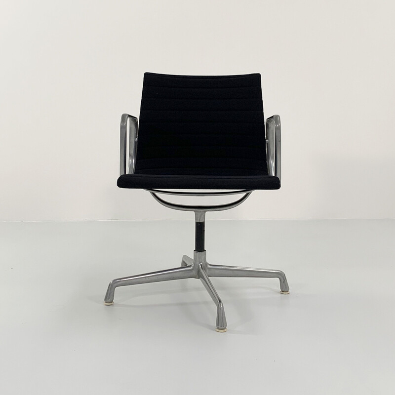 Mid century office chair EA107 by Charles & Ray Eames for ICF, 1970s