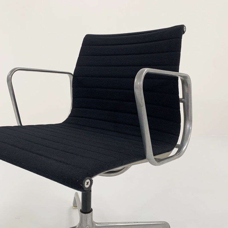 Mid century office chair EA107 by Charles & Ray Eames for ICF, 1970s