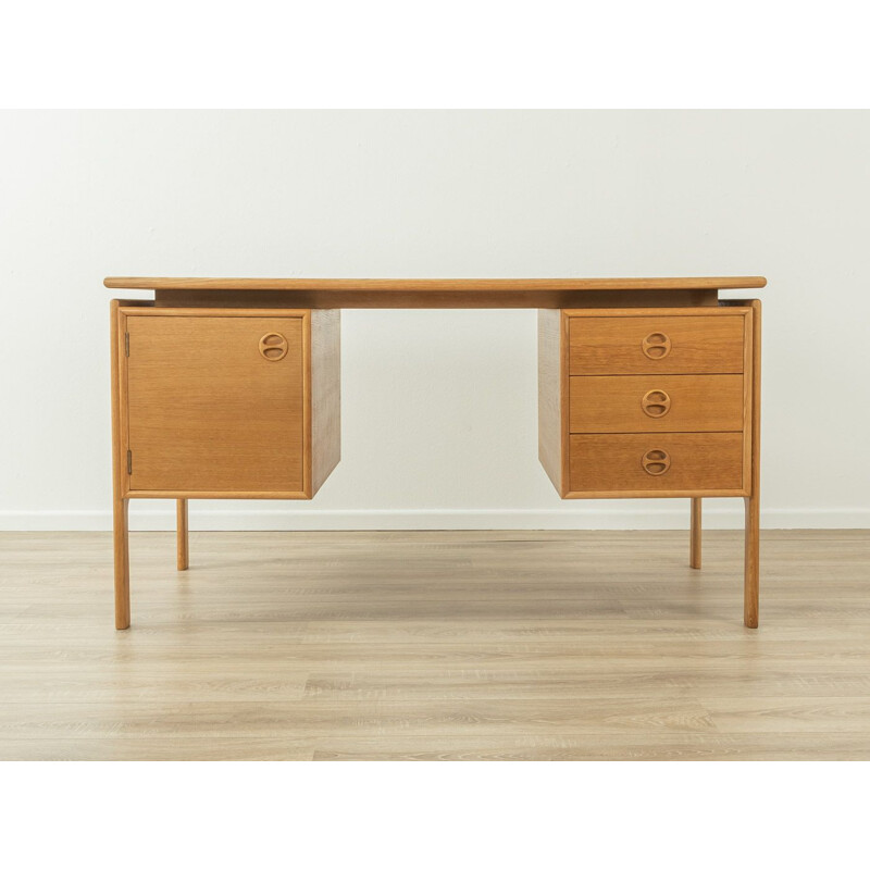 Mid century oakwood desk by Arne Vodder for G.V. Møbler, 1960s