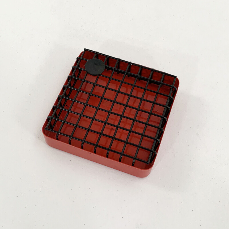 Vintage geometric metal wire ashtray, 1980s