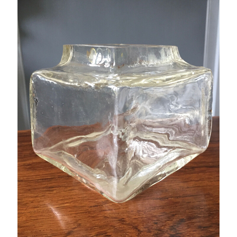 Vase vintage en verre blanc d'Helena Tynell pour la verrerie Finlandaise RIIHIMAEN LASI, 1970