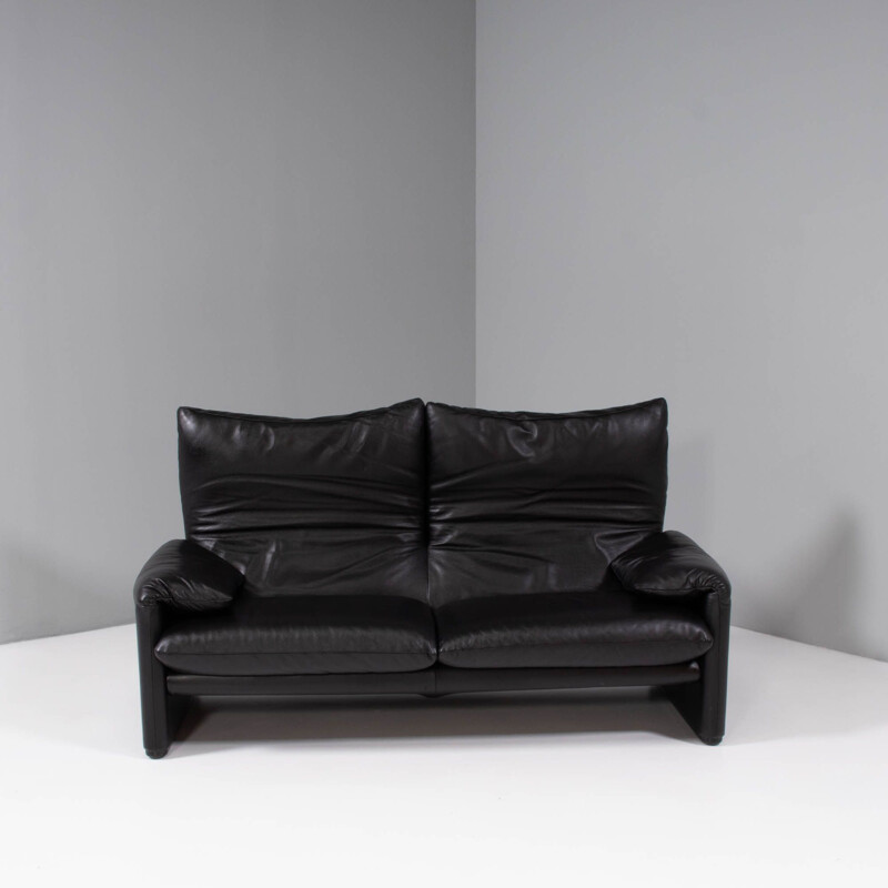 Maralunga black leather vintage sofa by Vico Magistretti for Cassina, 1973