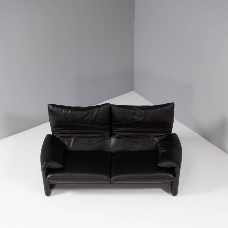 Maralunga black leather vintage sofa by Vico Magistretti for Cassina, 1973