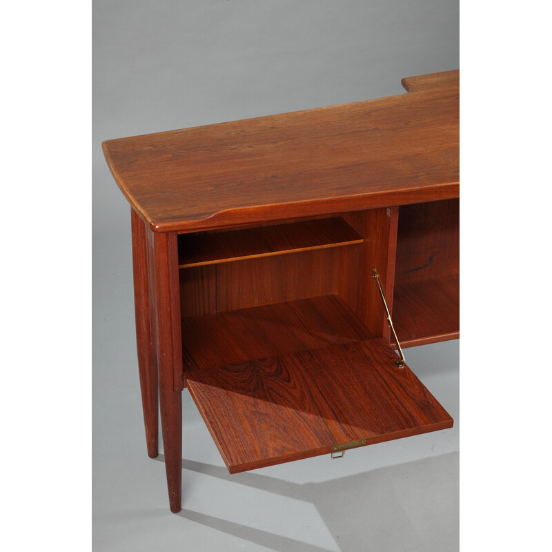 Danish desk in rosewood, Peter Løvig NIELSEN - 1950s