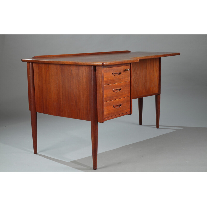 Danish desk in rosewood, Peter Løvig NIELSEN - 1950s