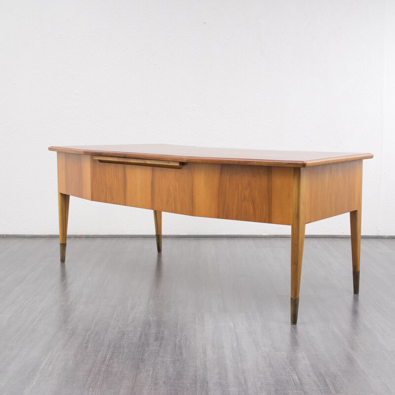 Desk in walnut - 50s