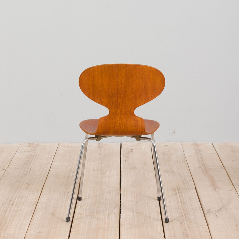 Vintage 3101 ant chair in teak by Arne Jacobsen for Fritz Hansen, Denmark 1967