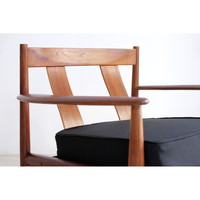 Mid century Danish pair of armchairs, Grete JALK - 1960s