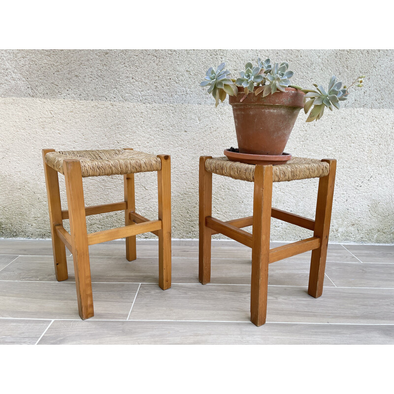 Vintage geometric stool in straw and fir wood